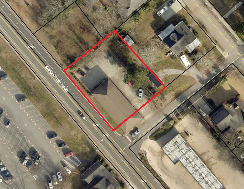 .27 ac w/building Zoned B-2 Highway Business District